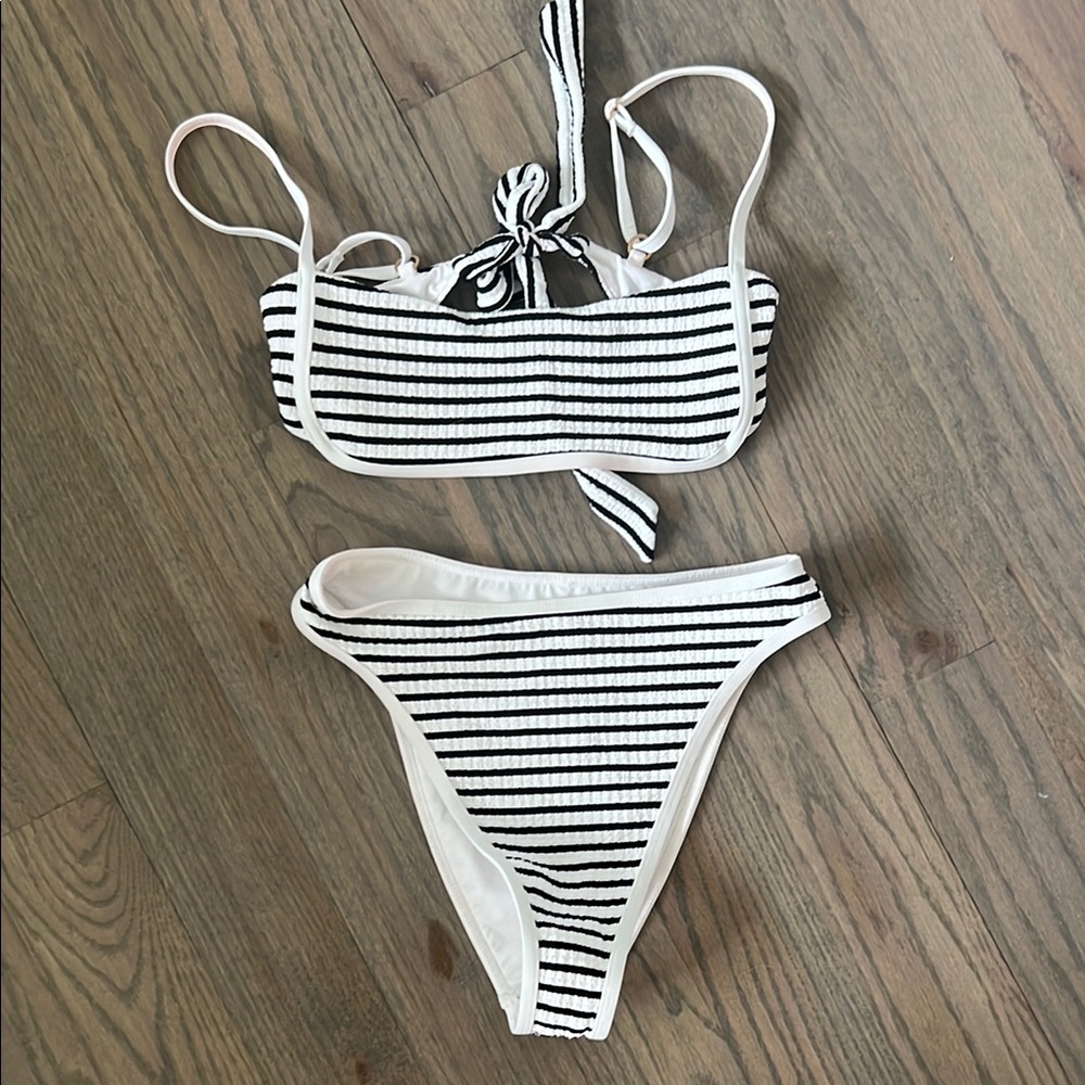 l*space White and Black Striped Ribbed Bikini Set
